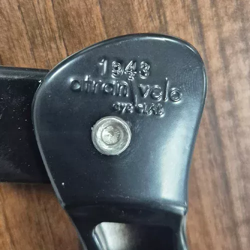 ATRANVELO KICKSTAND (2)